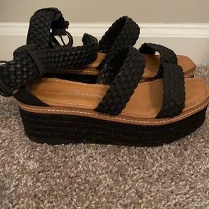 Chinese Laundry Zella Wedge sandal